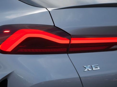 New 2026 BMW X6 xDrive40i image 8