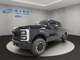 Used 2025 Ford F250 Lariat w/ Lariat Ultimate Package video 2