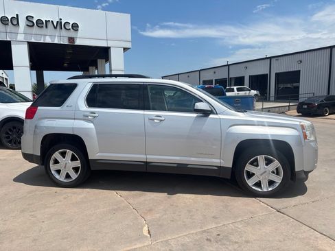 Used 2011 GMC Terrain SLT AWD/4WD image 5