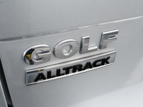 Used 2017 Volkswagen Golf Alltrack SE AWD/4WD image 48