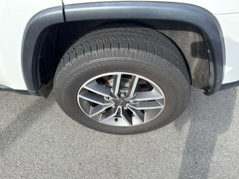 Used 2020 Jeep Grand Cherokee Limited image 5