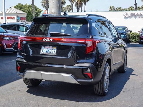 Certified 2024 Kia Seltos S FWD image 7