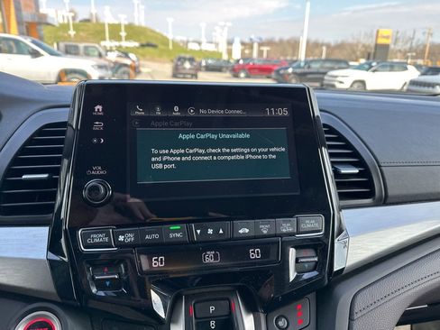 Used 2023 Honda Odyssey EX-L image 8