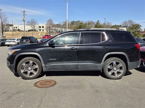 Used 2019 GMC Acadia SLT w/ LPO, Floor Liner Package image 2