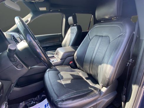 Used 2020 Ford Expedition Limited w/ Special Edition Package AWD/4WD image 9