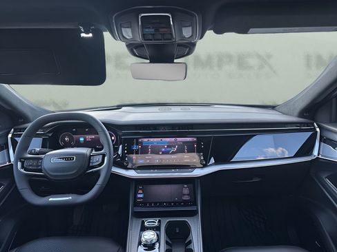 Used 2024 Jeep Wagoneer Launch Edition image 15