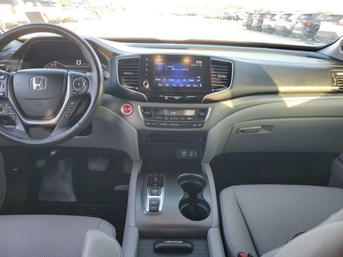 Used 2023 Honda Ridgeline RTL image 10