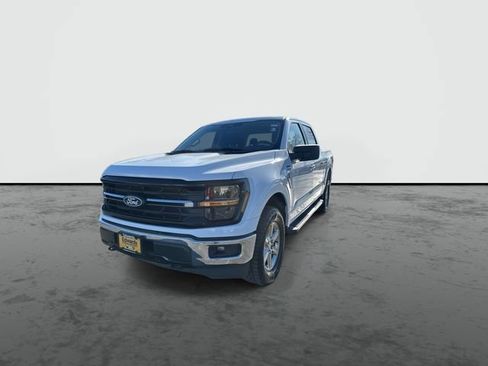 Used 2025 Ford F150 XLT w/ Equipment Group 301A Standard image 3