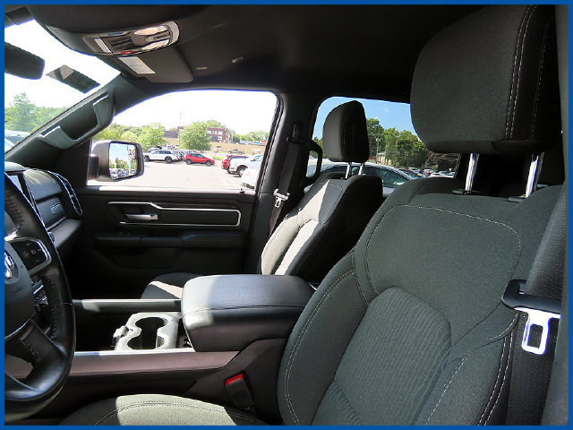Used 2023 RAM 1500 Big Horn AWD/4WD image 14