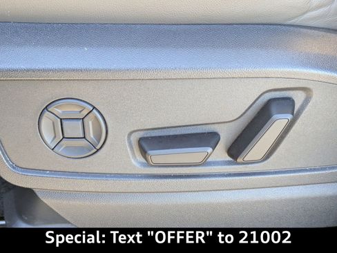 Certified 2025 Audi Q5 Premium Plus w/ Premium Plus image 23