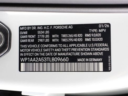 New 2026 Porsche Macan image 24