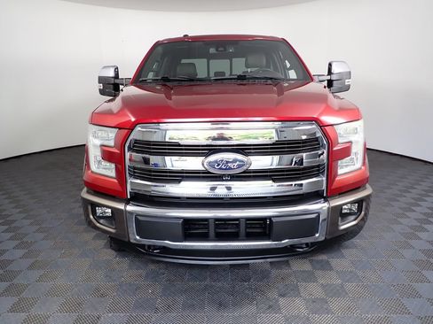 Used 2015 Ford F150 King Ranch w/ Equipment Group 601A Luxury AWD/4WD image 9