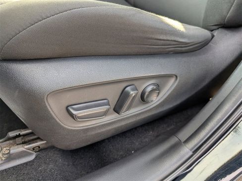 Used 2023 Toyota RAV4 XLE image 10