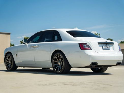 Used 2022 Rolls-Royce Ghost Black Badge AWD/4WD image 9