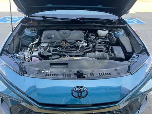 Used 2025 Toyota Camry SE w/ Convenience Package FWD image 26