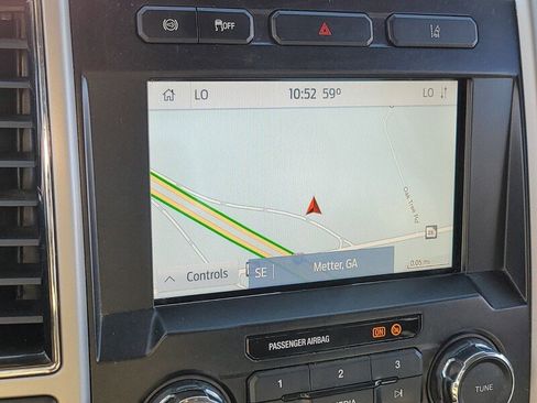 Used 2020 Ford F250 Lariat w/ Lariat Value Package image 19