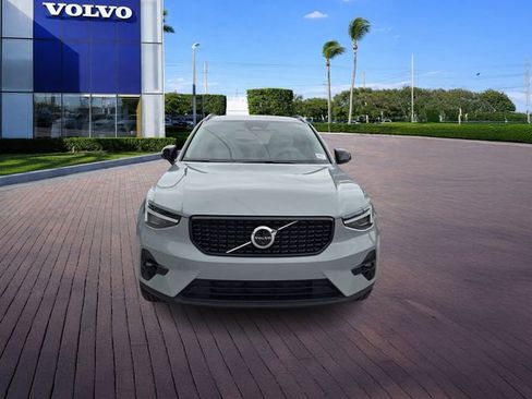 New 2026 Volvo XC40 B5 Plus w/ Protection Package Premier AWD/4WD image 2