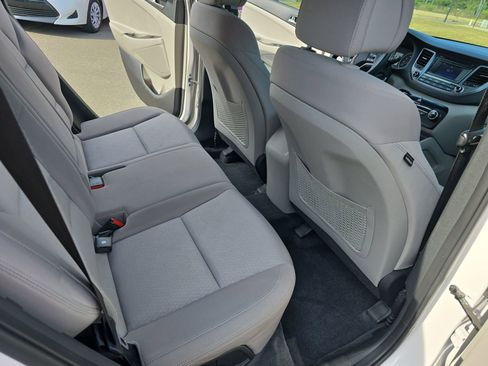 Used 2016 Hyundai Tucson SE w/ Option Group 02 image 11