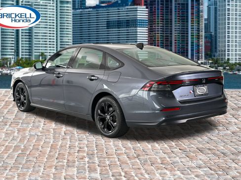 Used 2025 Honda Accord SE image 3