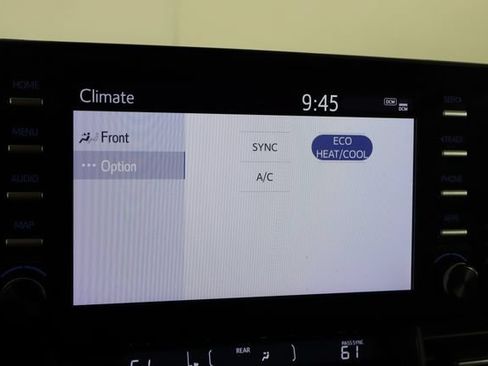 Used 2024 Toyota Sienna XLE AWD/4WD image 38