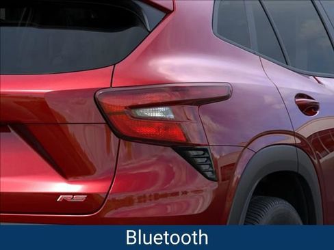 New 2026 Chevrolet Trax RS w/ Driver Confidence Package FWD image 12