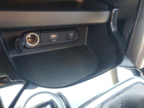 Used 2025 Kia Seltos S FWD image 20