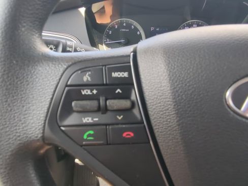 Used 2017 Hyundai Sonata Sport w/ Cargo Package image 21