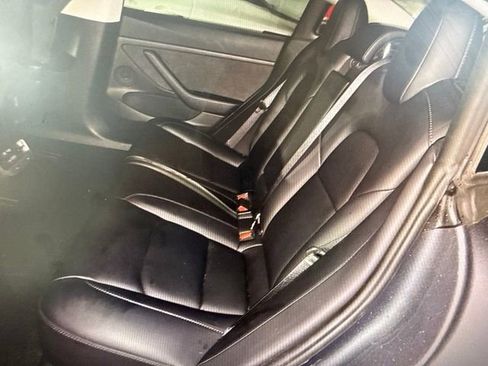 Used 2022 Tesla Model 3 Long Range AWD/4WD image 8