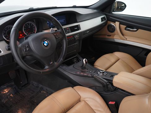 Used 2009 BMW M3 Convertible image 18