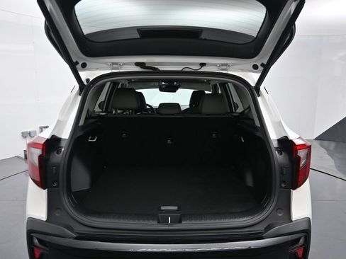 Used 2024 Kia Seltos SX w/ SX Sunroof Package AWD/4WD image 14
