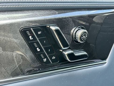 Used 2025 Cadillac Escalade IQ Sport 2 image 13