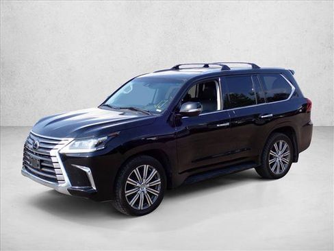 Used 2017 Lexus LX 570 4WD w/ Luxury Package image 11