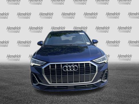 Used 2023 Audi Q3 2.0T Premium Plus AWD/4WD image 3