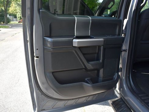 Used 2020 Ford F150 XLT w/ Equipment Group 302A Luxury AWD/4WD image 18