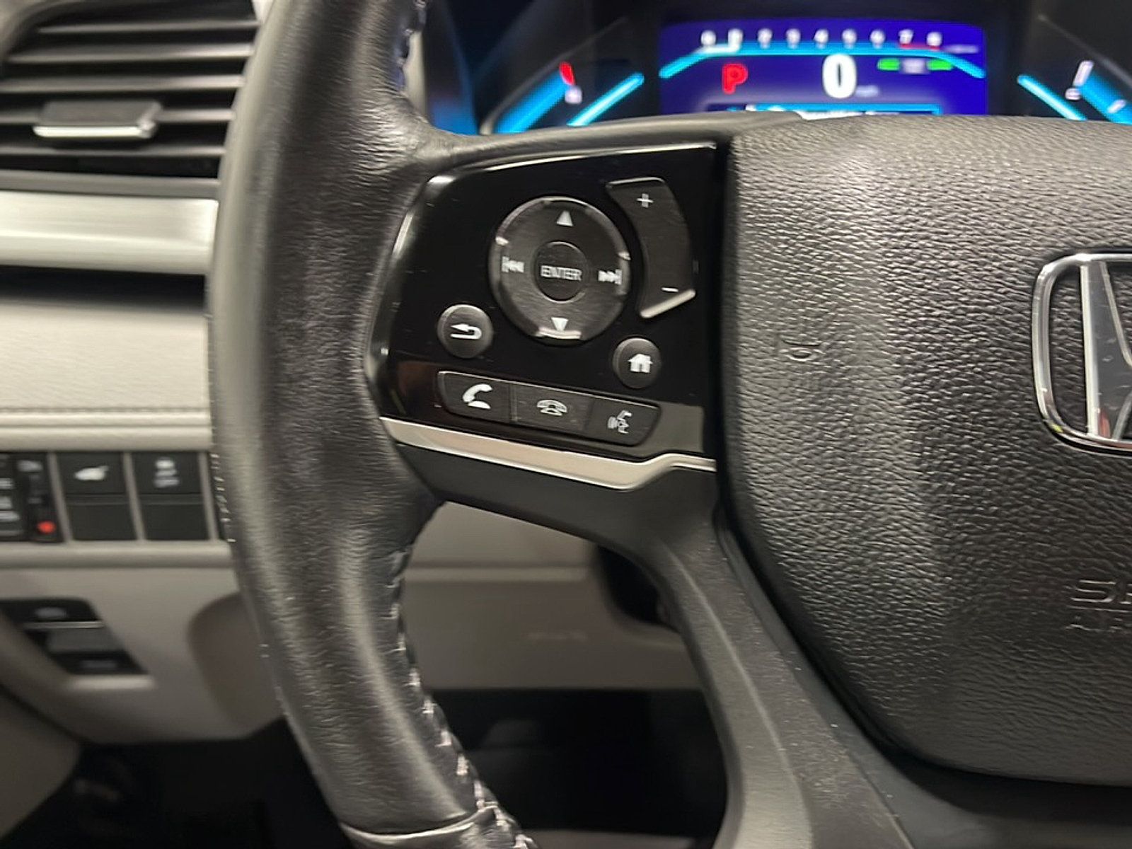 Used 2020 Honda Odyssey EX-L image 6