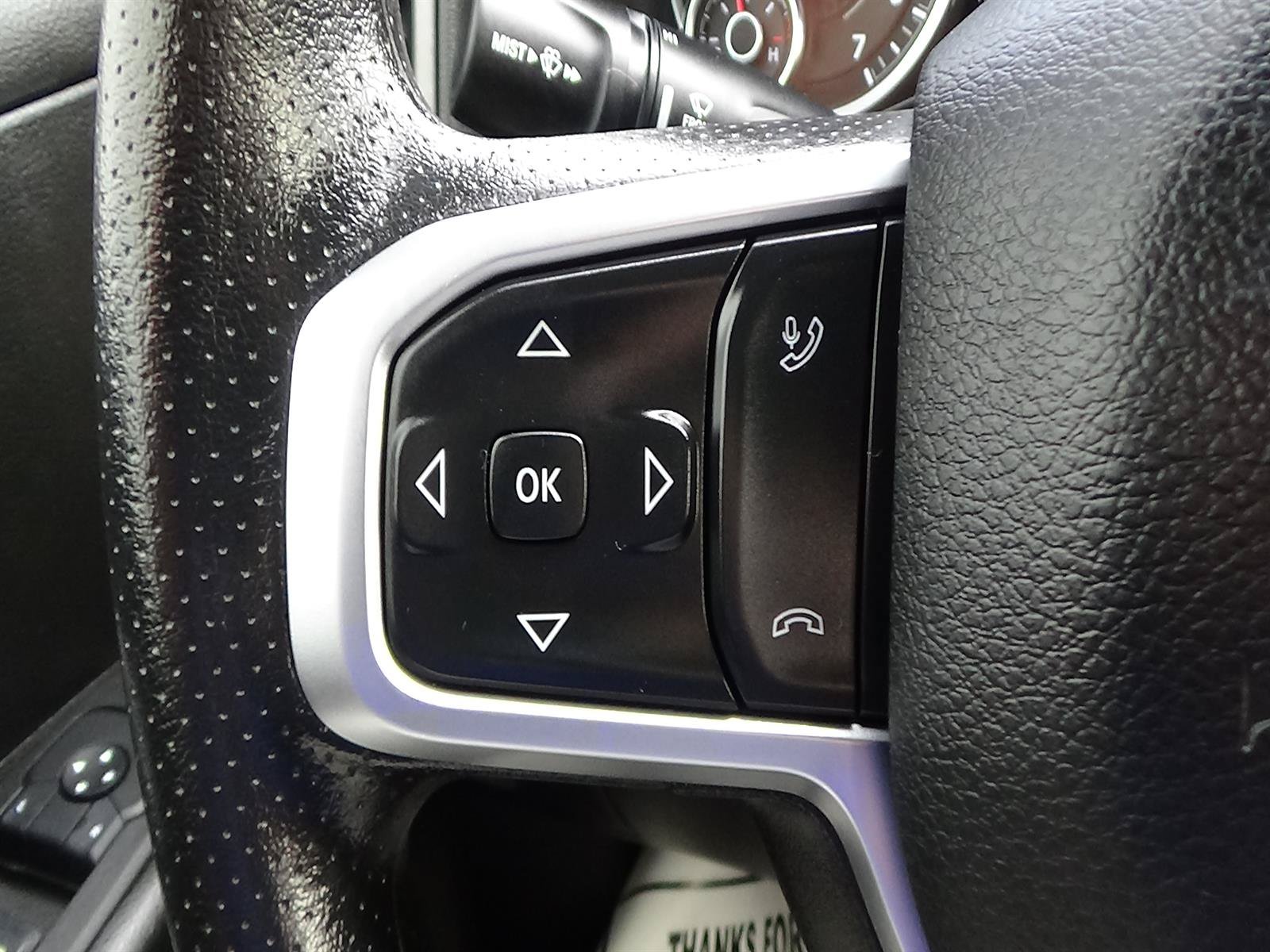 Used 2025 RAM 1500 Warlock AWD/4WD image 23