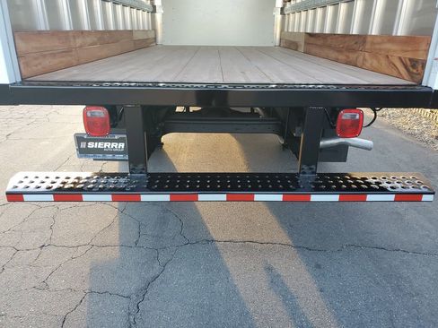 New 2025 Chevrolet Express 3500 w/ Power Convenience Package image 7