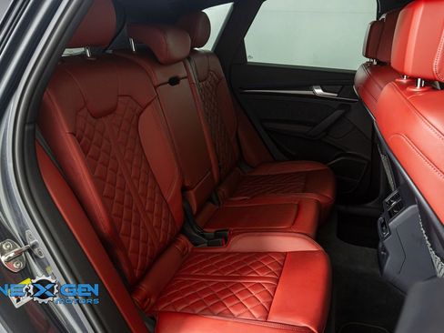 Used 2024 Audi SQ5 Prestige image 36