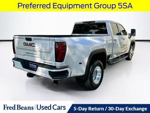 Used 2024 GMC Sierra 3500 Denali w/ Denali Reserve Package AWD/4WD image 9