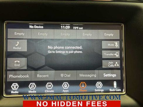 Used 2019 Jeep Grand Cherokee Laredo AWD/4WD image 27