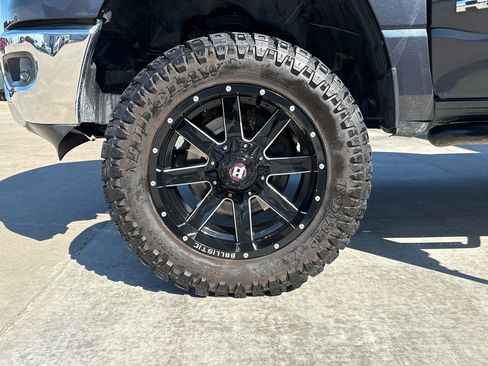 Used 2020 RAM 1500 Big Horn AWD/4WD image 32