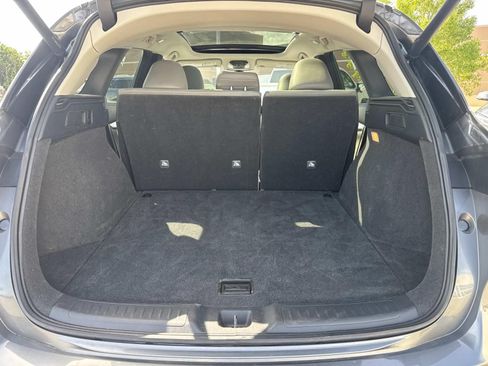 Certified 2023 INFINITI QX50 Luxe FWD image 10