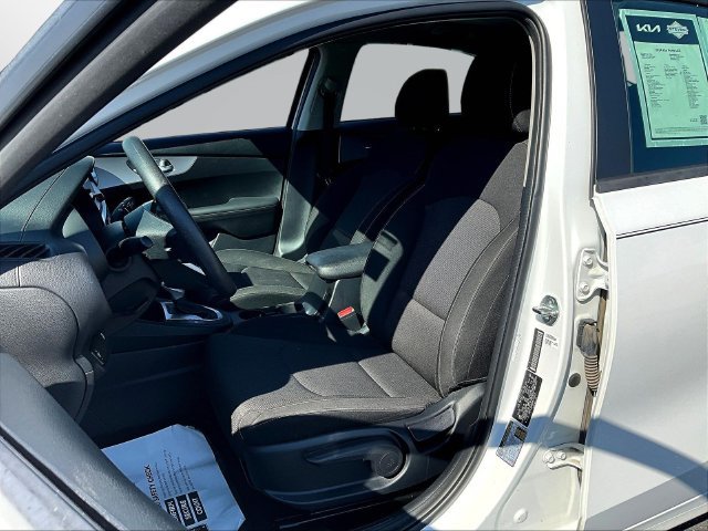 Certified 2024 Kia Forte LXS FWD image 21