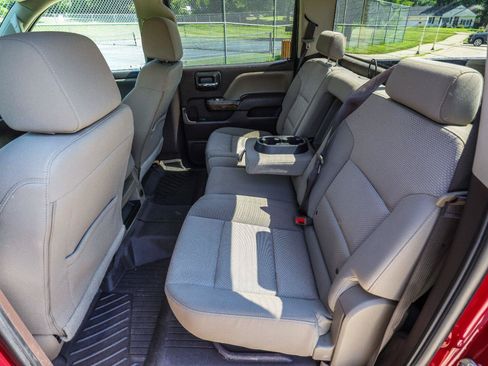 Used 2018 Chevrolet Silverado 1500 LT w/ All Star Edition AWD/4WD image 37