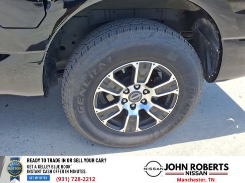 Used 2024 Nissan Titan SV RWD image 25