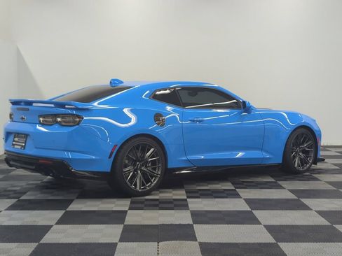 Used 2023 Chevrolet Camaro ZL1 RWD image 7