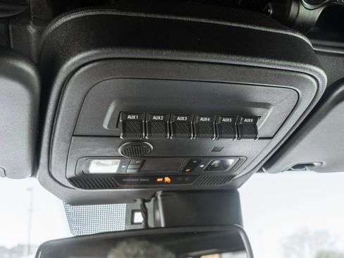 Used 2021 Ford Bronco First Edition AWD/4WD image 20