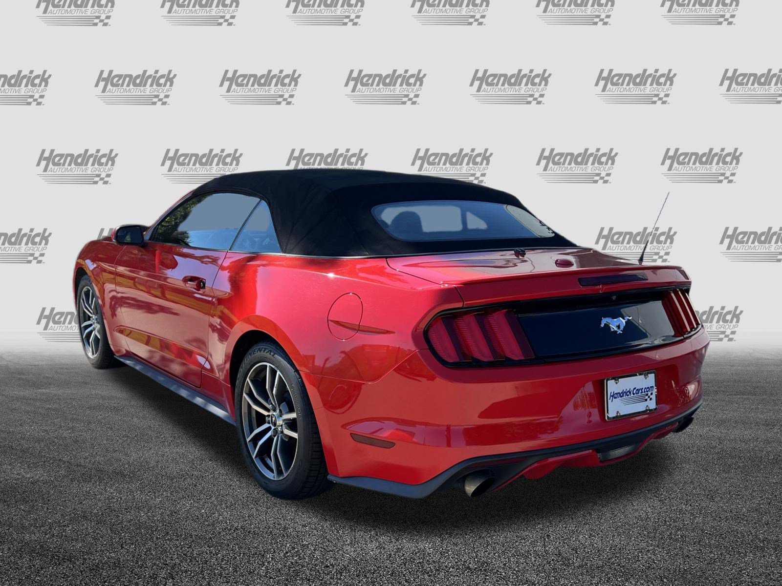 Used 2017 Ford Mustang Premium RWD image 8