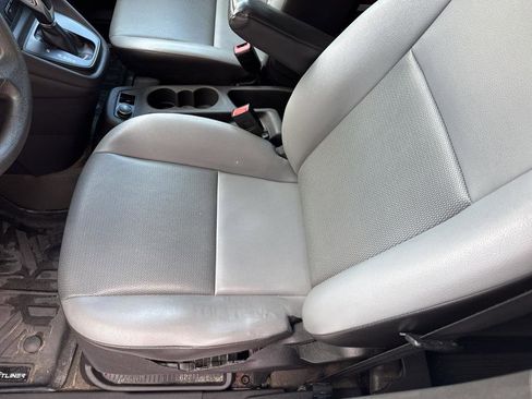 Used 2016 Ford Transit Connect XL image 17