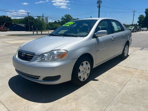 Used 2007 Toyota Corolla LE FWD image 2